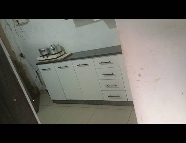 2 BEDROOM HOUSE FOR SALE IN UMLAZI F